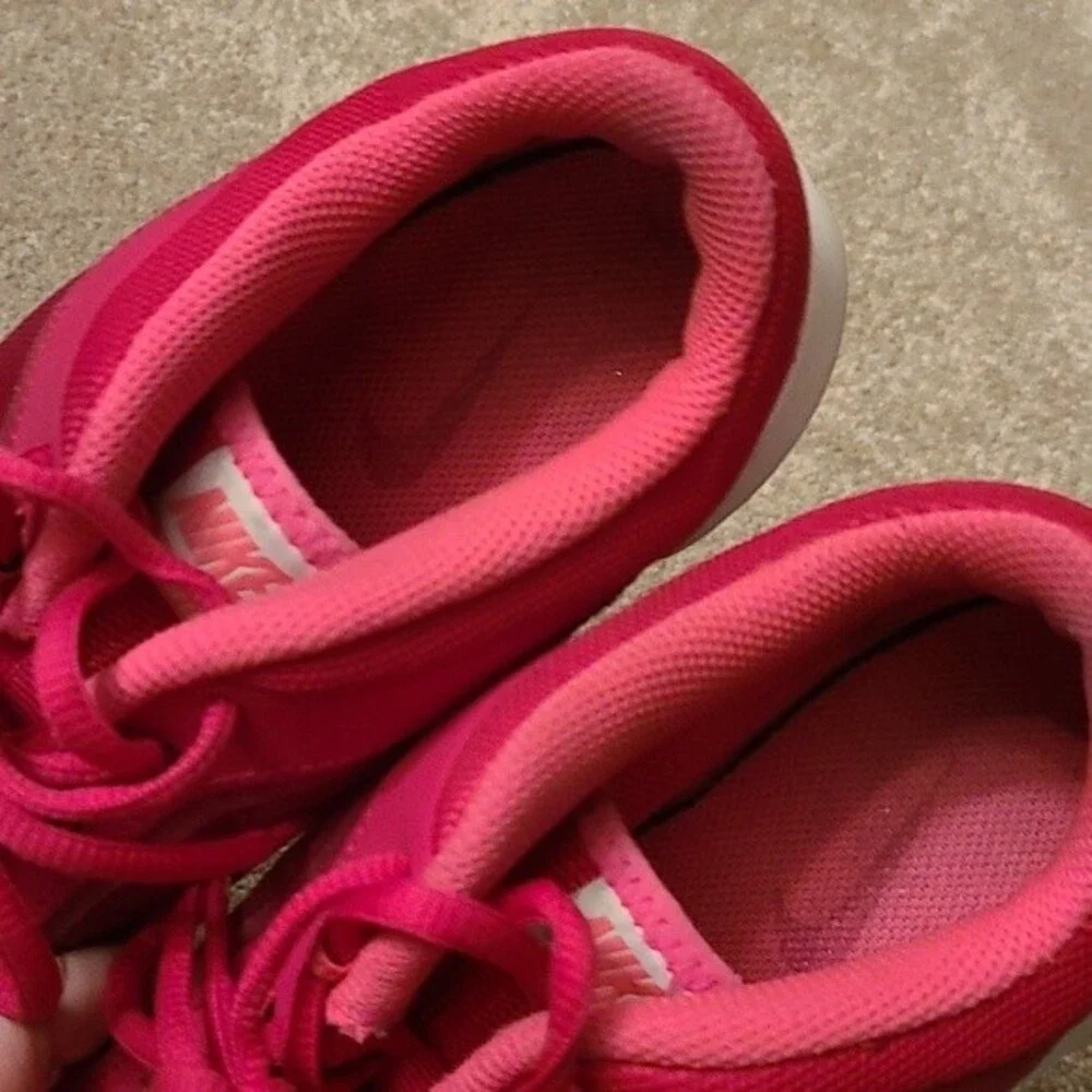 Nike Pink Sneakers Size 10